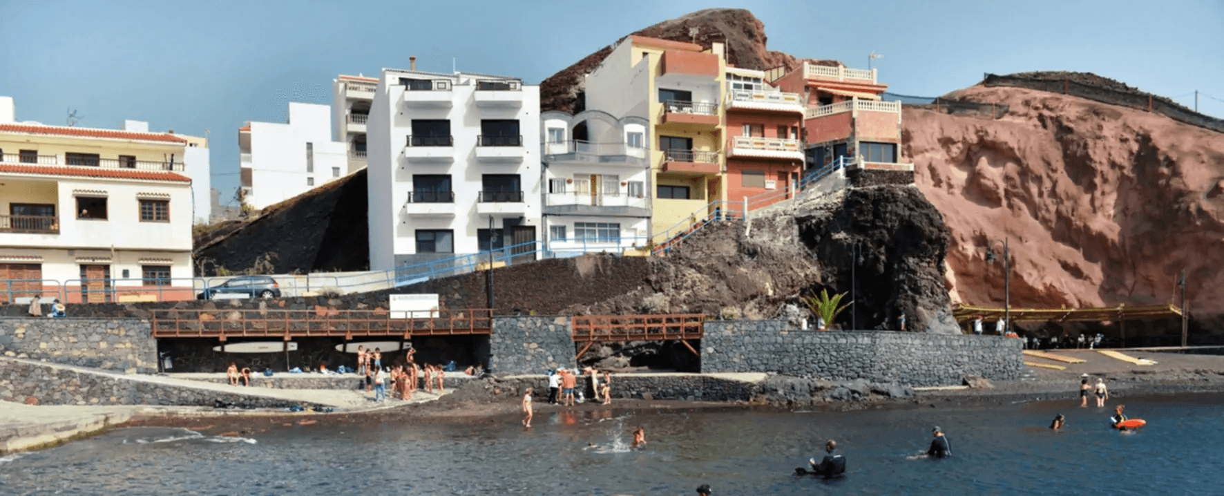 Imagen destacada del artículo: La Restinga: la playa del fin del mapa y su secreto submarino