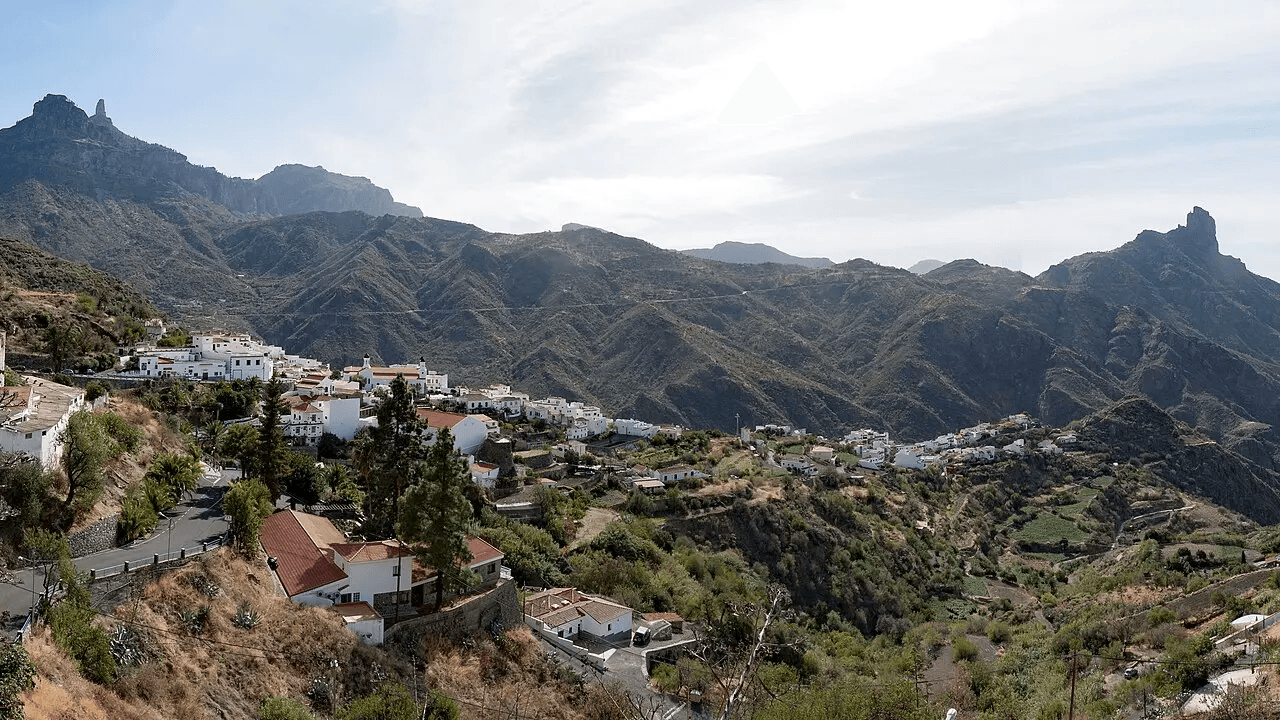 Imagen destacada del artículo: 15 Joyas Escondidas de Gran Canaria: Un Viaje por los Pueblos con Más Encanto